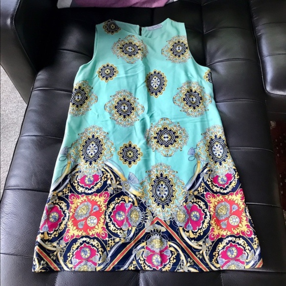 Short printed dress